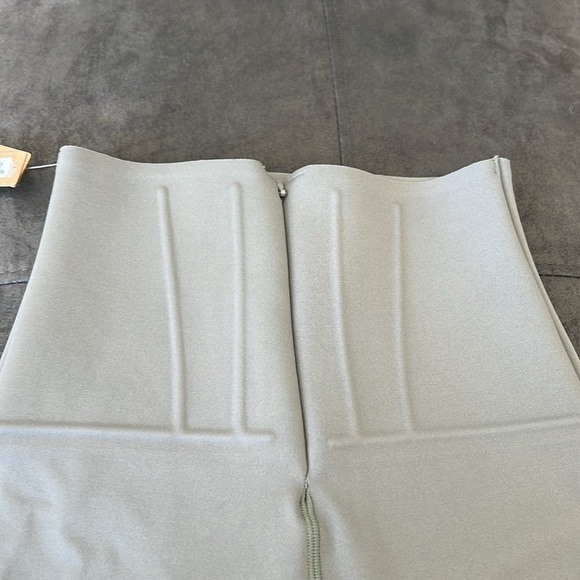 Skims Bonded Corset Group - Picture 6 of 9